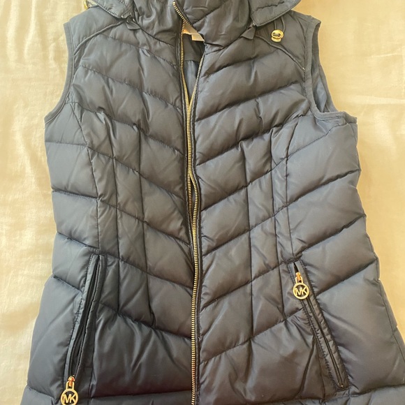 Michael Kors Vest - Picture 1 of 4